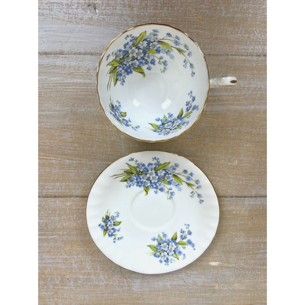 Aynsley Bone China Tea Cup & Saucer Blue Outside Floral Forget-Me-Not Gold - Picture 5 of 5